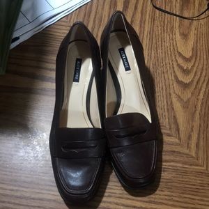 Dress shoes